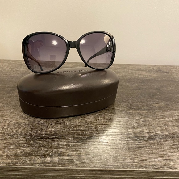 Michael Kors sunglasses - Picture 2 of 6
